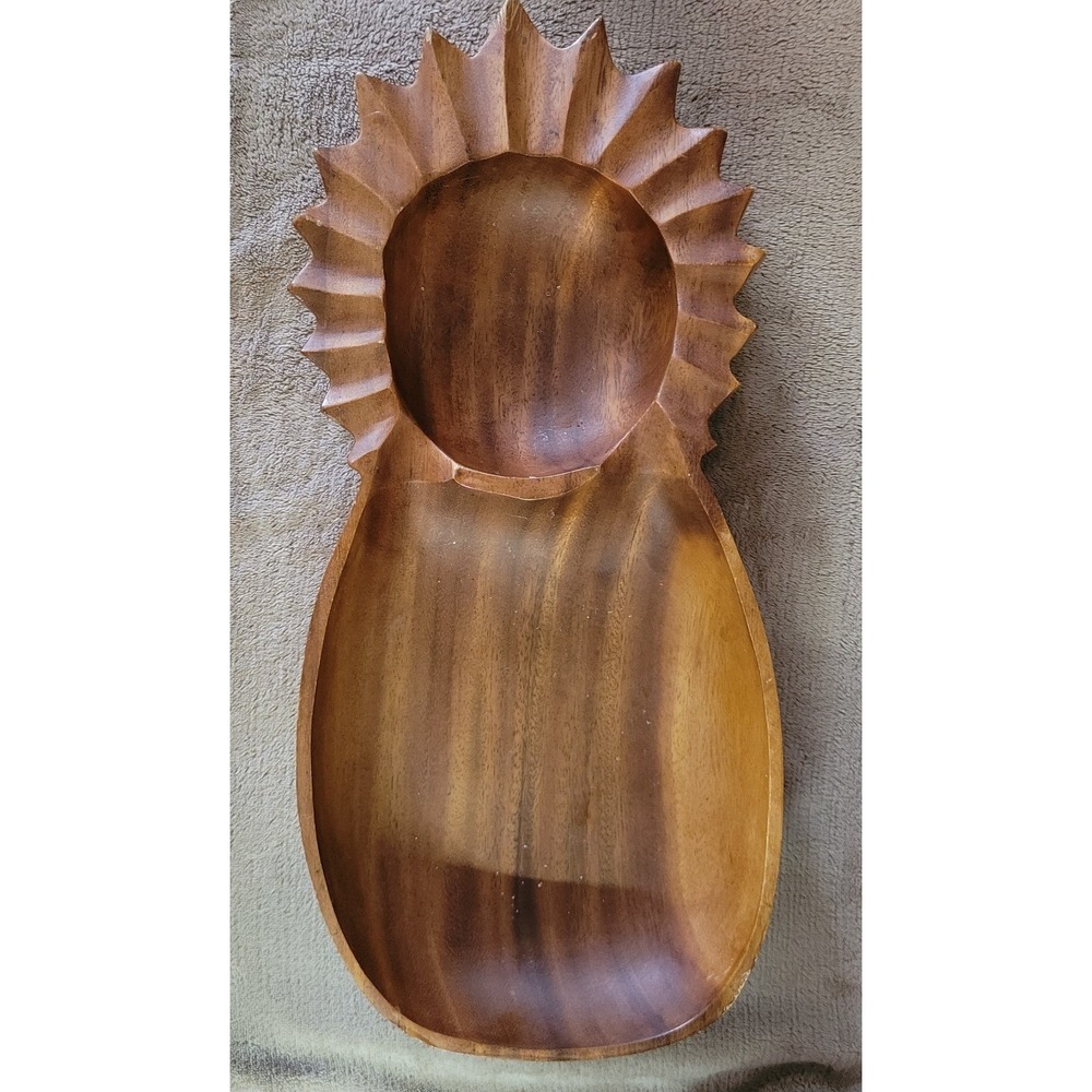 Monkeypod Pineapple shaped Chip and Dip